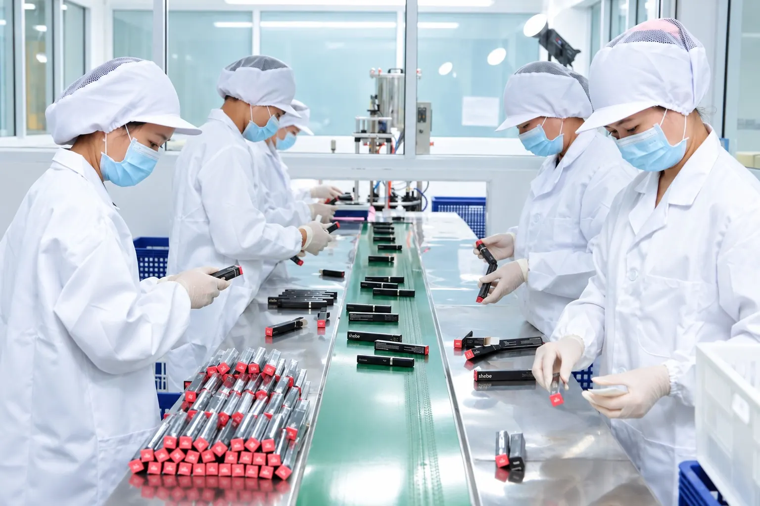 ภาพ / วิดีโอ: ผลิตภัณฑ์ + ห้อง Lab / Production